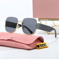 New fashion gift sunglasses classic square sunglasses beach UV and radiation protection sunglasses unisex style sunglasses casual travel sunglasses with box 4154