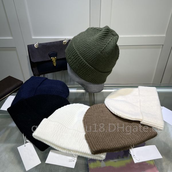 Fashion Designer Beanies with Lettering Printing Winter Warm Hat Women Men Caps