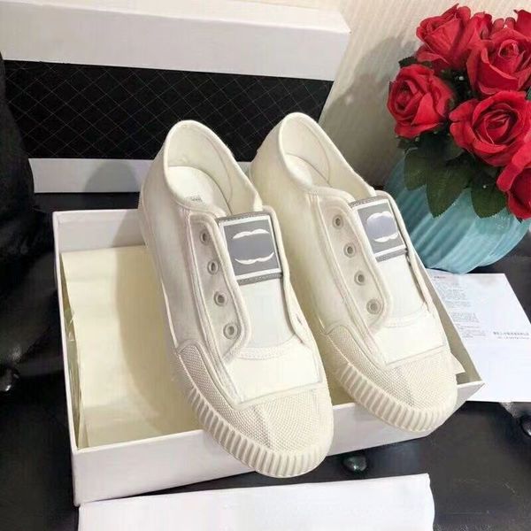 Designer Canvas Shoes No Shoelace Candy Color Flat Sneakers Casual Slip-ons Lazy Canvas Shoes